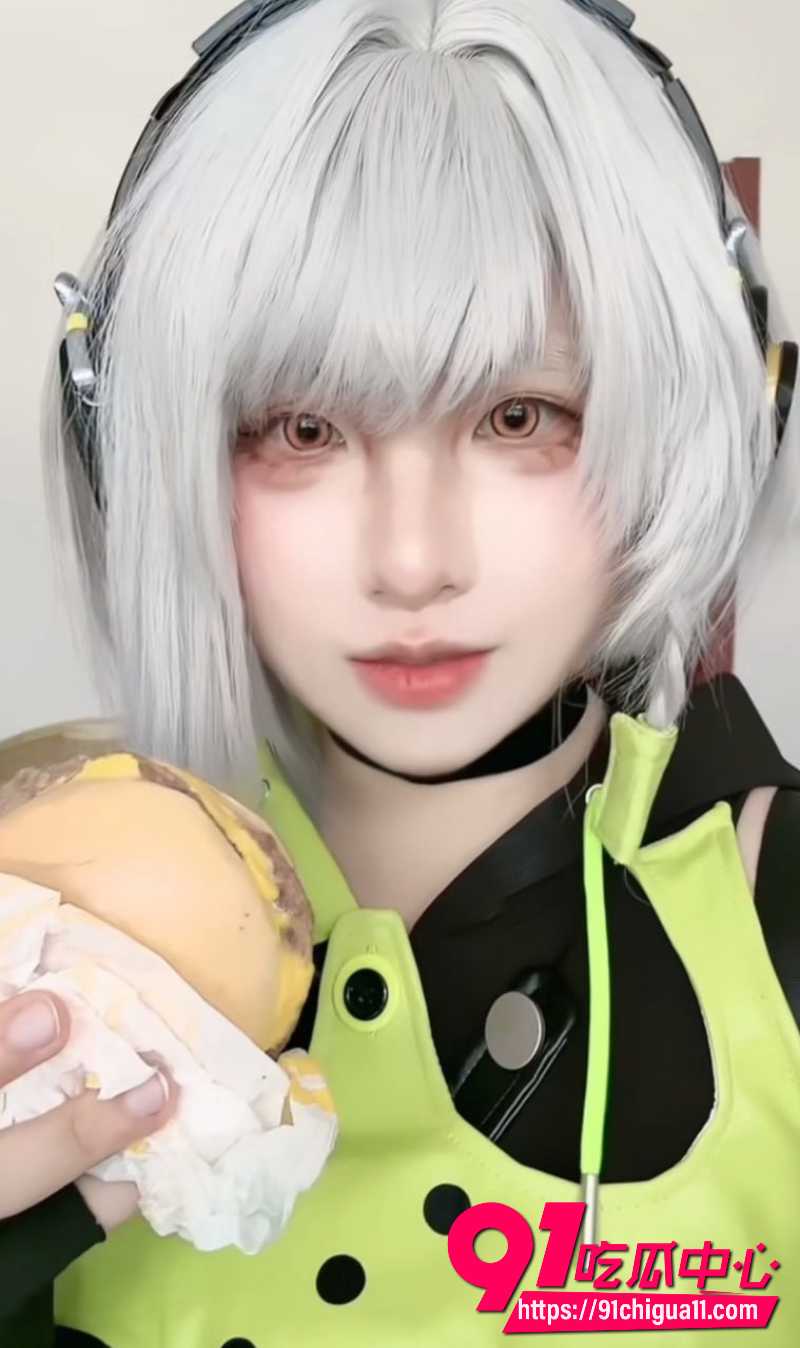 抖音B站双平台主播李涵菱34