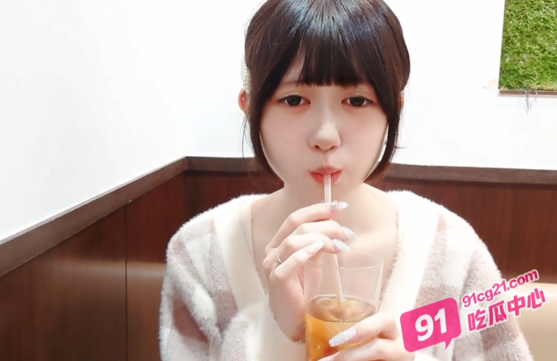 清纯妹子被侵犯 无毛嫩穴被强制中出 一看就没被开发过！ 配图3