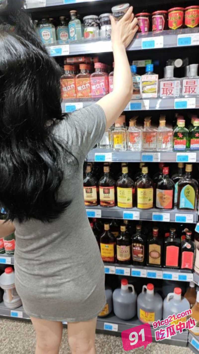 姐弟乱伦之家有淫姐其乐无穷 姐姐的骚穴温暖了我的鸡巴！ 配图