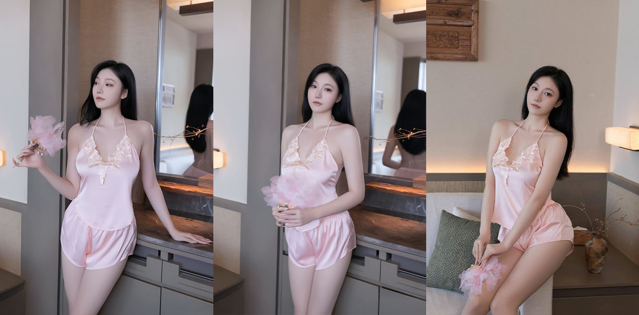 推特绿帽淫妻 MCreation 私密实录流出 酒店走廊开门极限露出 深喉口暴调教炸裂刺激