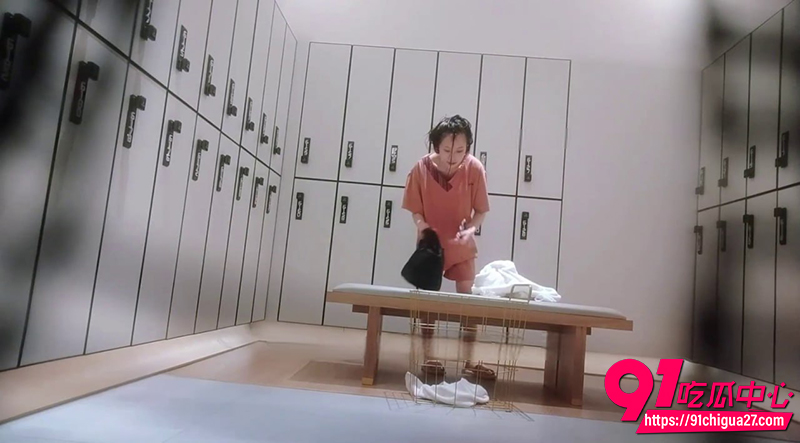 洗澡偷拍视频 9 洗澡偷拍视频 9