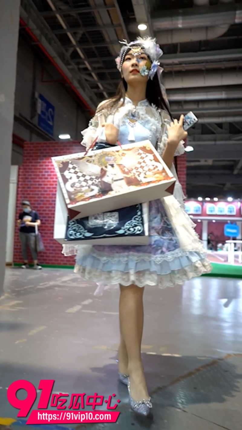 抄底大神漫展抄底蓝洛丽塔银高跟精致小仙女0 抄底大神漫展抄底蓝洛丽塔银高跟精致小仙女0