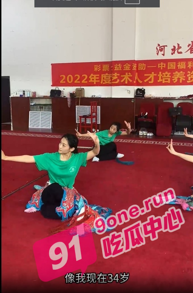 7_W_800px.jpg