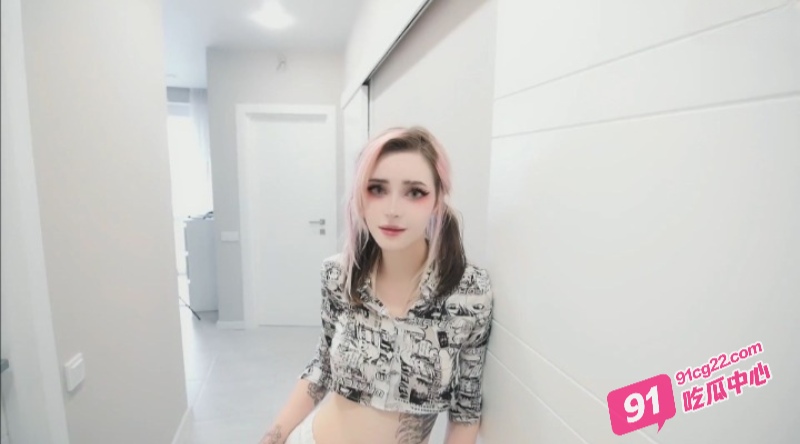 “说好只蹭蹭不进来的”甜美萝莉pinkloving 物理课上被哥哥无情摧残！