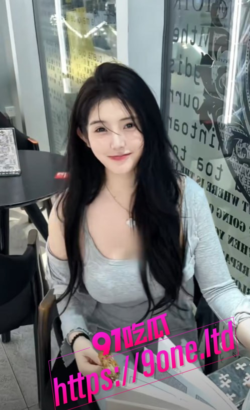 11_W_800px.jpg