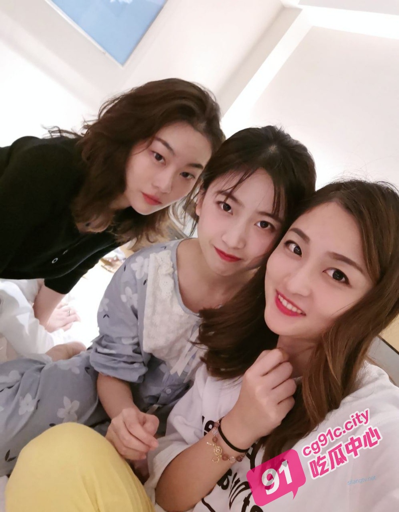 A_4.jpg