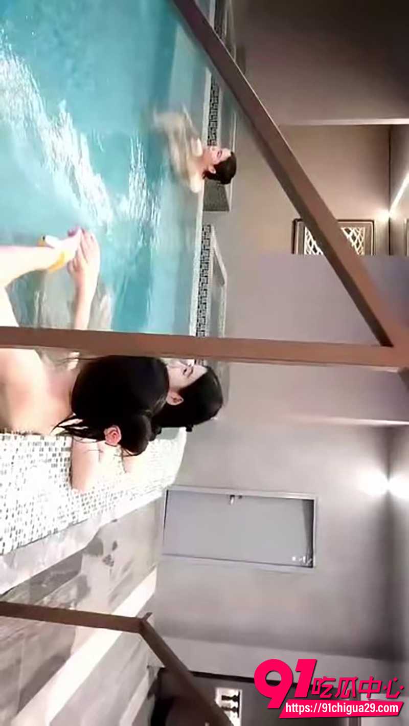 洗浴中心偷拍 5 洗浴中心偷拍 5