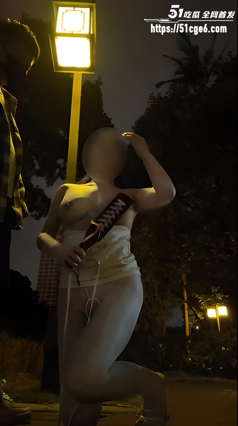 巨乳御姐 江小凡 最新露出挑战 4 巨乳御姐 江小凡 最新露出挑战 4