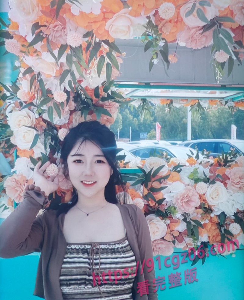 山东巨乳人妻颜丽君被老公猛操奶子 全程淫叫求饶不止 小穴被彻底玩烂