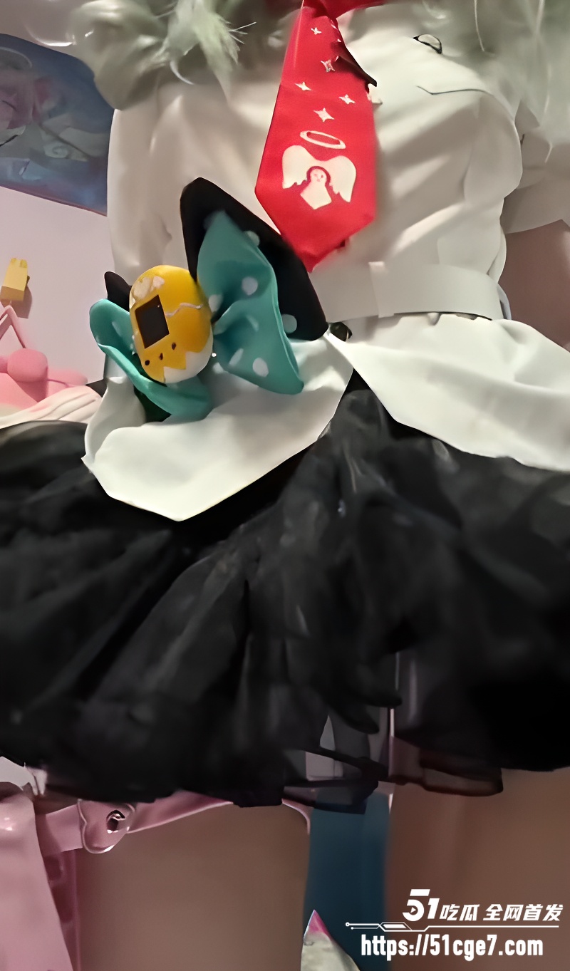 可爱萝莉 废柴少女家里蹲 1