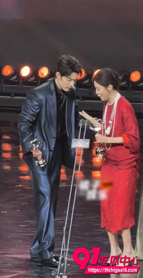 微博之夜杨幂14