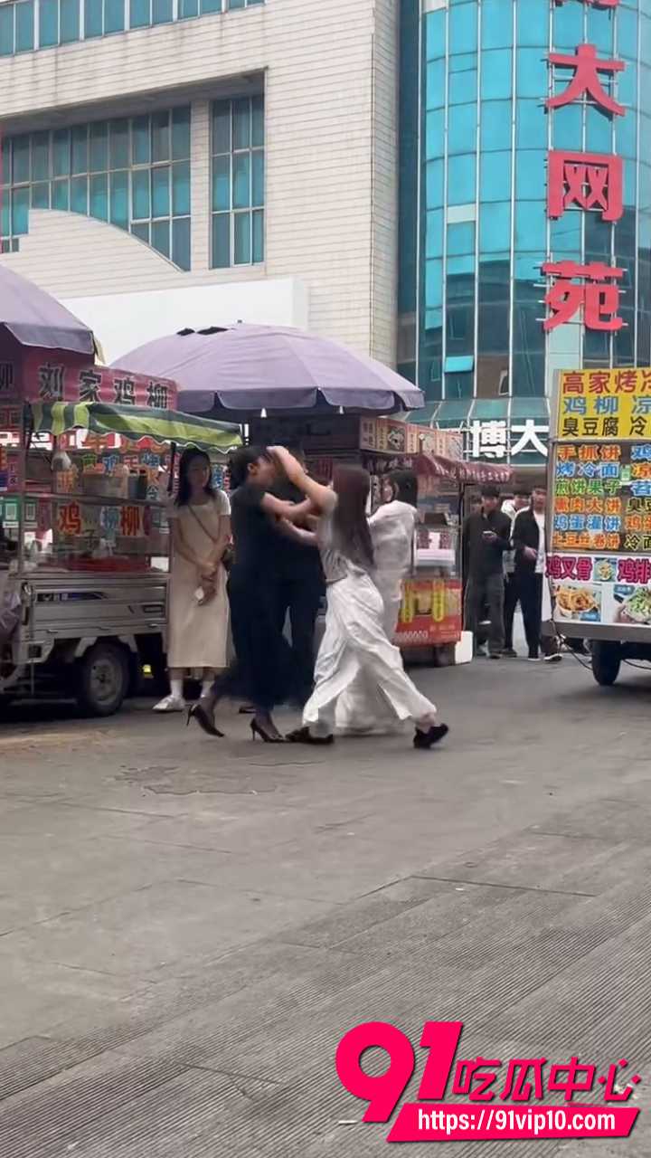熊岳火车站打小三事件4