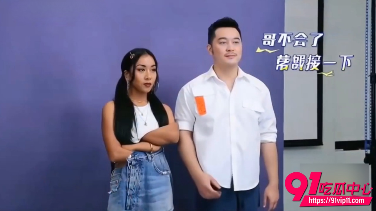 AI推演魔改综艺奔跑吧兄弟第五季 女神AI脱衣裸战视频流出 户外湖边巨乳嫩穴反差诱惑