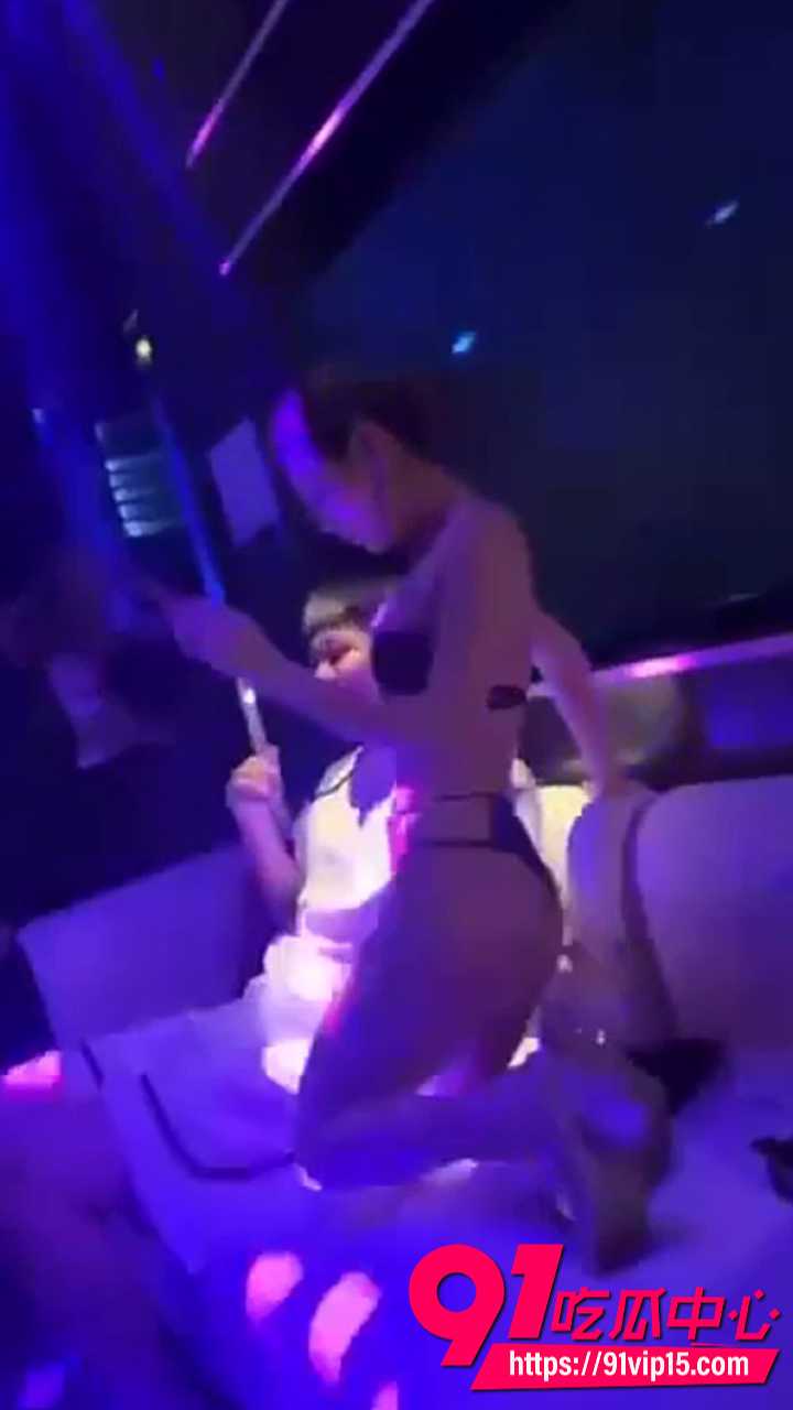 商K嫩模小姐姐贴脸裸舞7 商K嫩模小姐姐贴脸裸舞7