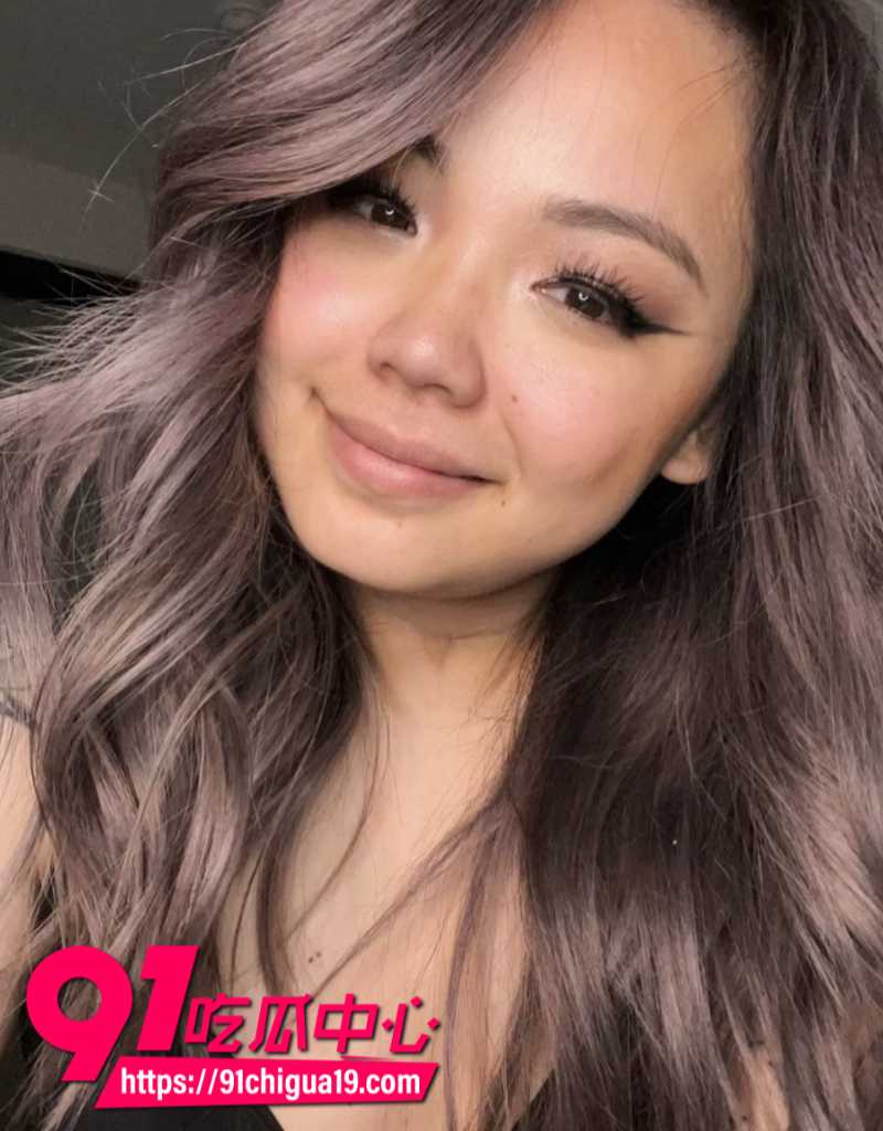 INS女模特Amethyst与前男友自拍性爱视频流出12