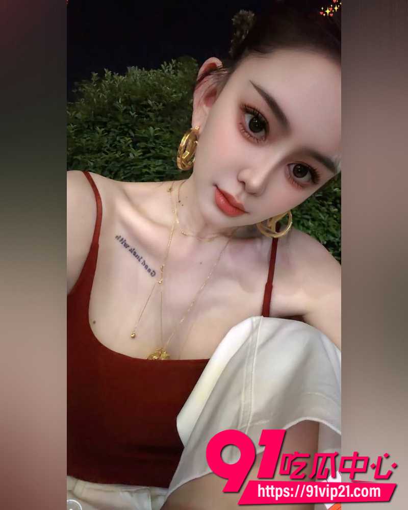 大小娟子私密视频 42