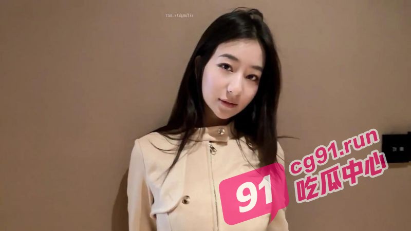 清纯美女以身抵贷 被黑社会大佬下药玩弄 直到淫水四溅才肯罢休！