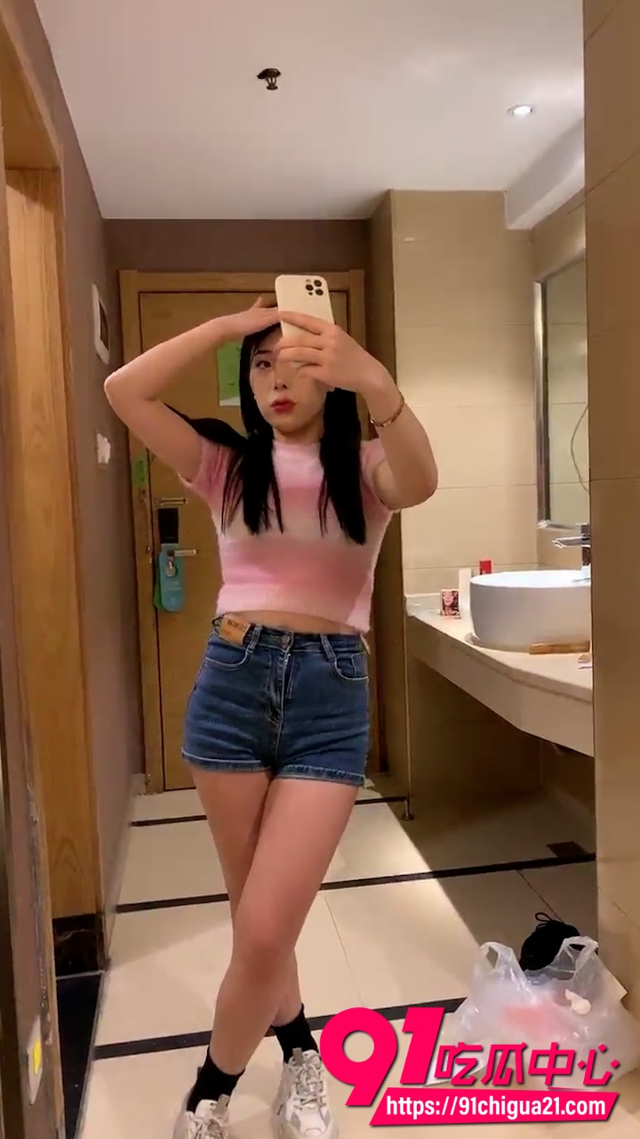 高颜值纹身少妇3