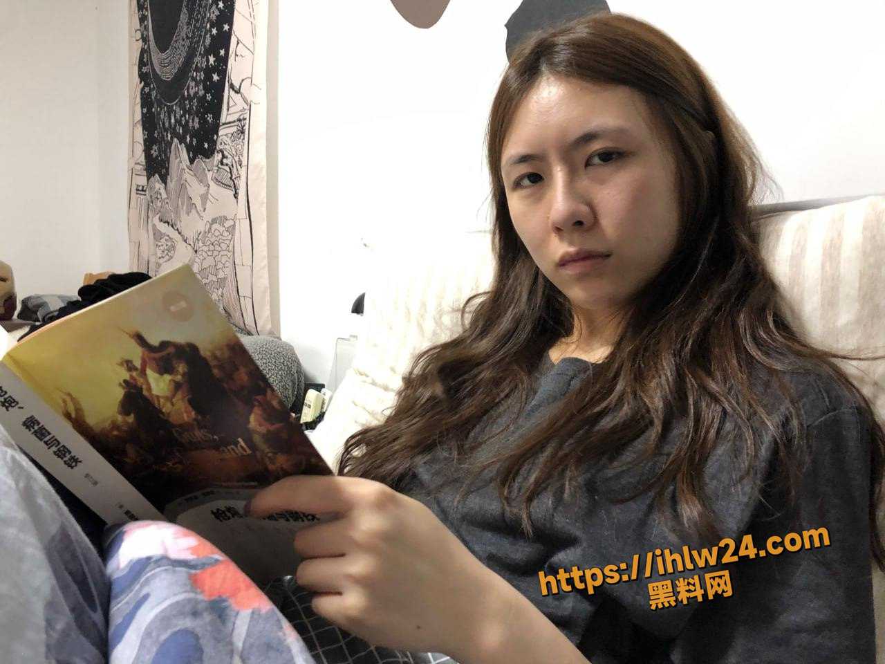 浙江外国语学院毕业 高气质模特身材反差婊【Marry】与男朋友校外同居日常性爱自拍遭男友曝光！