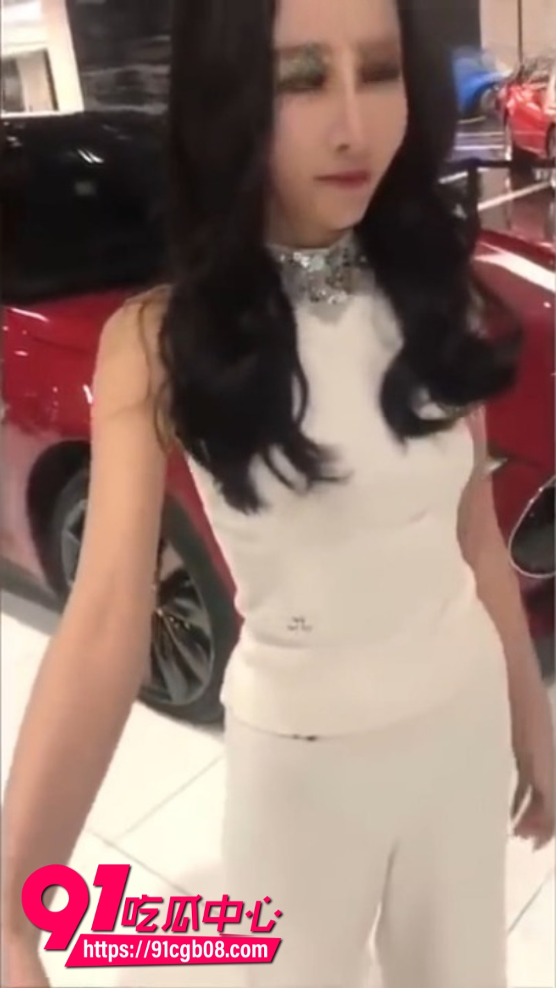 富二代约绿茶婊 欣杨 车展大胆调教6