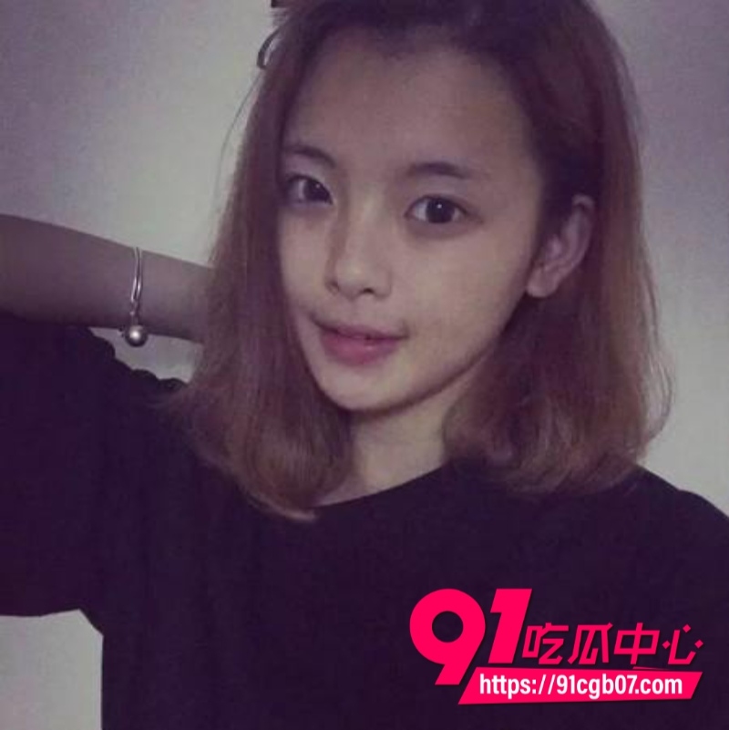 高能大瓜新晋女星 杨超越 早年被人下药性爱视频11