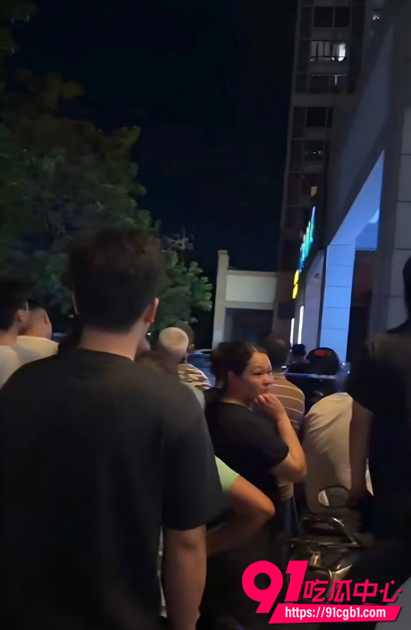 广东茂名电城砍人视频4 广东茂名电城砍人视频4