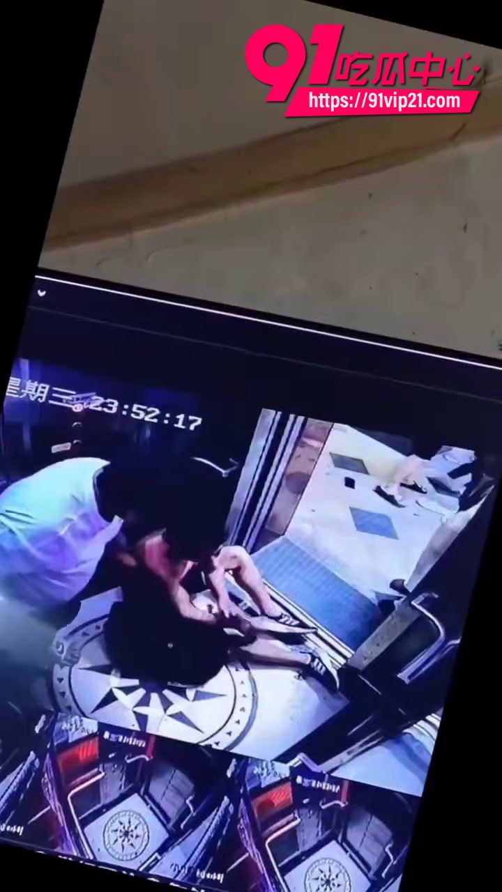 男健身房教练被群殴7
