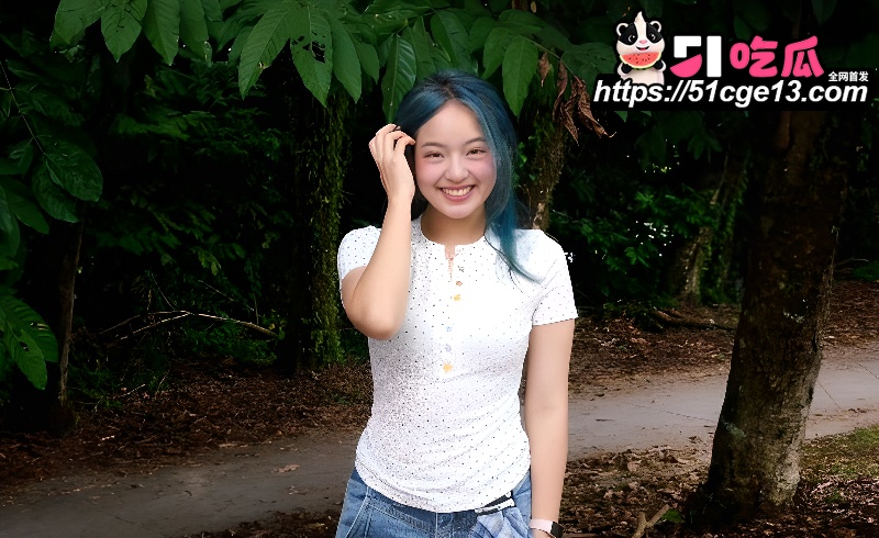 清纯女大绿发小翁 2 清纯女大绿发小翁 2