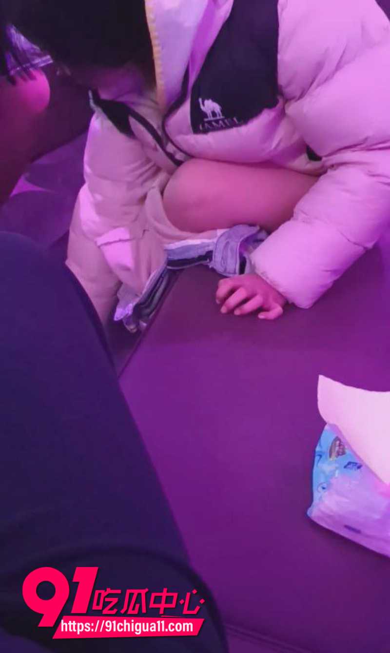 海角大神高中妹妹会撒娇KTV爆操亲妹妹3