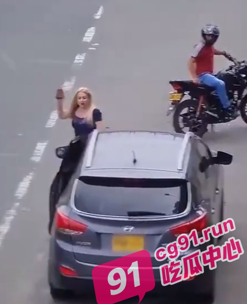 高手在民间 与闺蜜男友车震机智逃生 电视剧也不敢这么拍