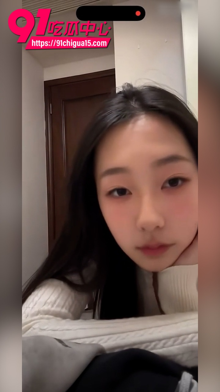 抖音最新闪现合集各种骚浪小姐姐变着花样擦边6