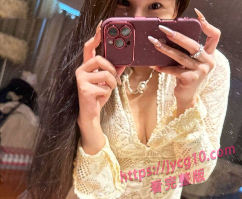 福建22岁少女江雨晨私拍流出！氛围感镜头画面超上头 配图2