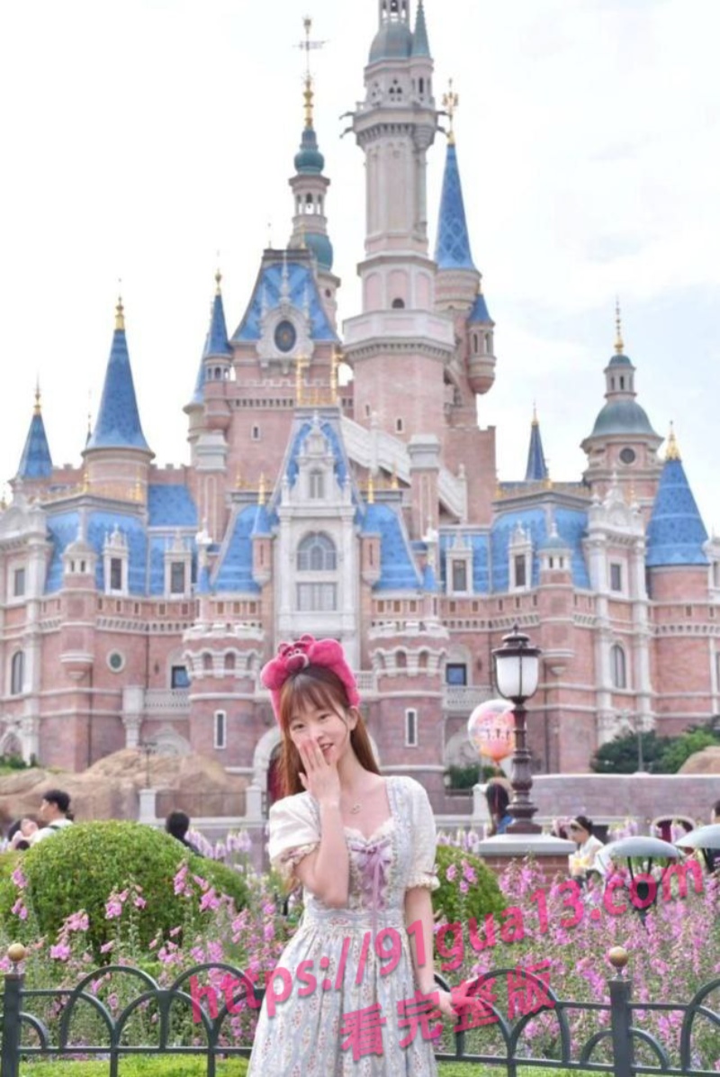 苏州王晴与炮友酒店缠绵一日狂欢 口爆蛋糕喂精画面炸裂