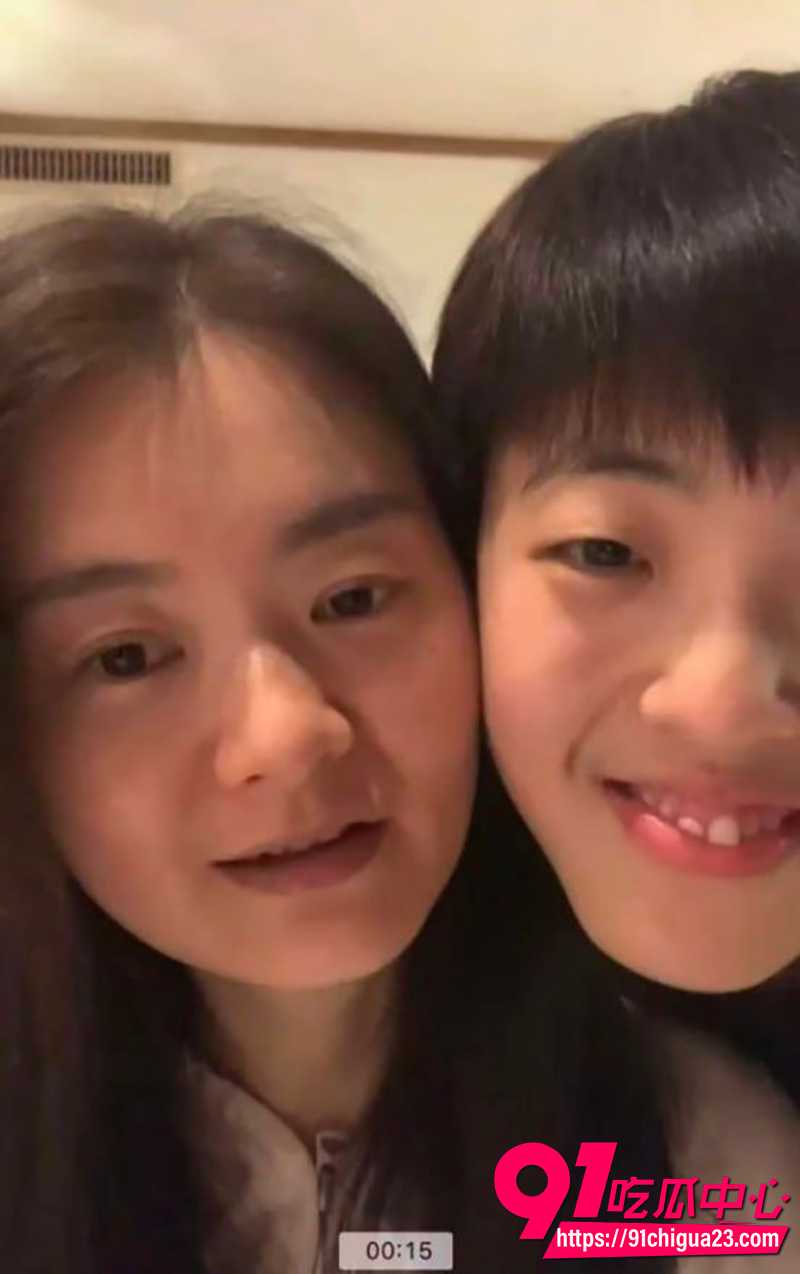 广州花都区新华中学女教师陈莉莉 被曝与学生师生恋 尺度聊天记录尺度和做爱视频曝光！