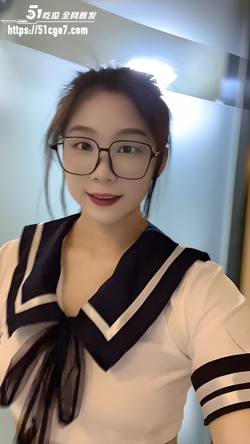 快手超美网红 周周 2 快手超美网红 周周 2