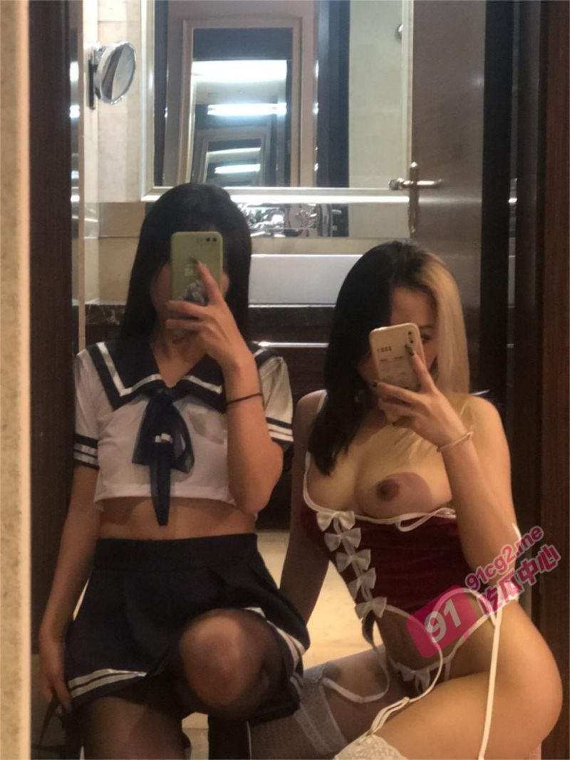 推特高冷气质美女VAVA～高颜值狂野气质御姐 各种尺度开放大胆 肉棒强塞淫穴秒变母狗！