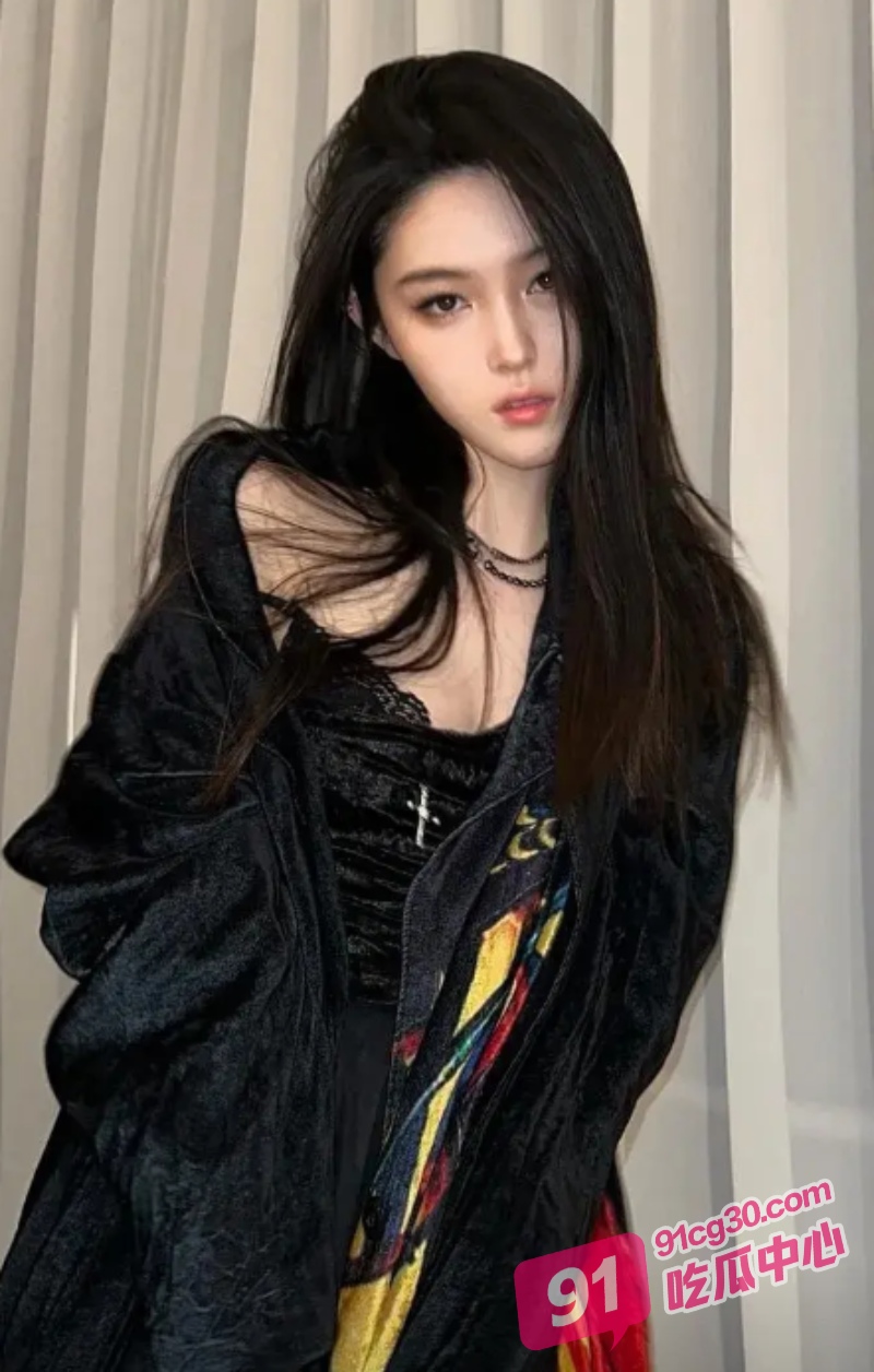 约炮约到前女友闺蜜是种什么体验！大神付费约美女 万万没想到竟是熟人！