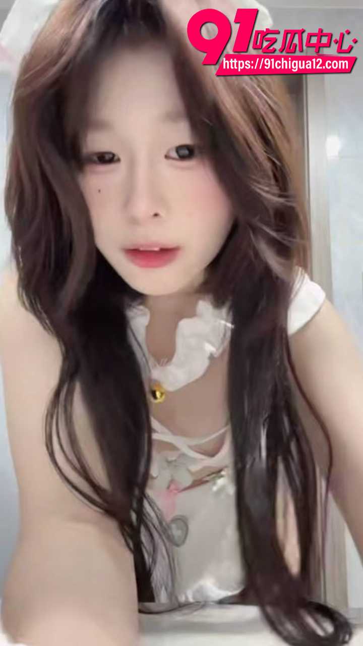 推特高颜值露脸萝莉失泽爱 JK女仆狂扭翘臀全裸扣逼自慰