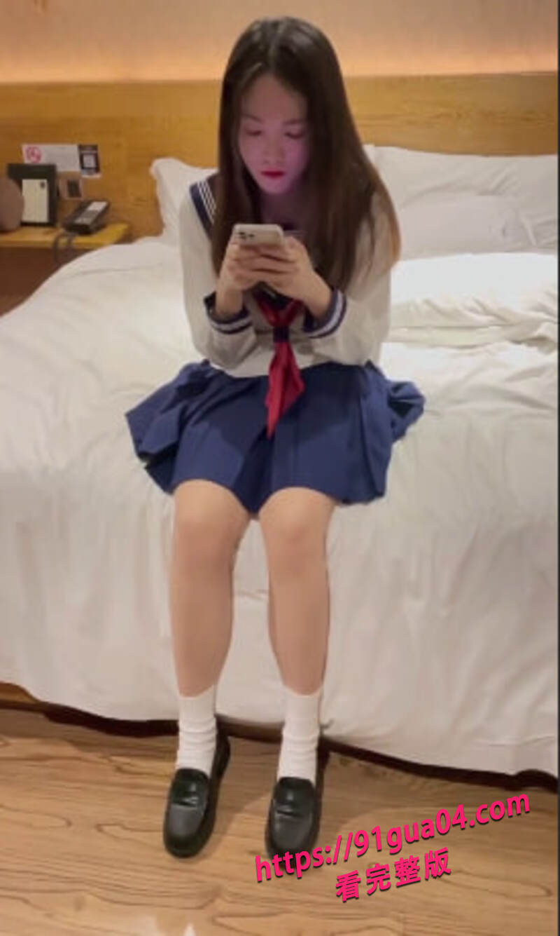 女高中生酒店约啪01