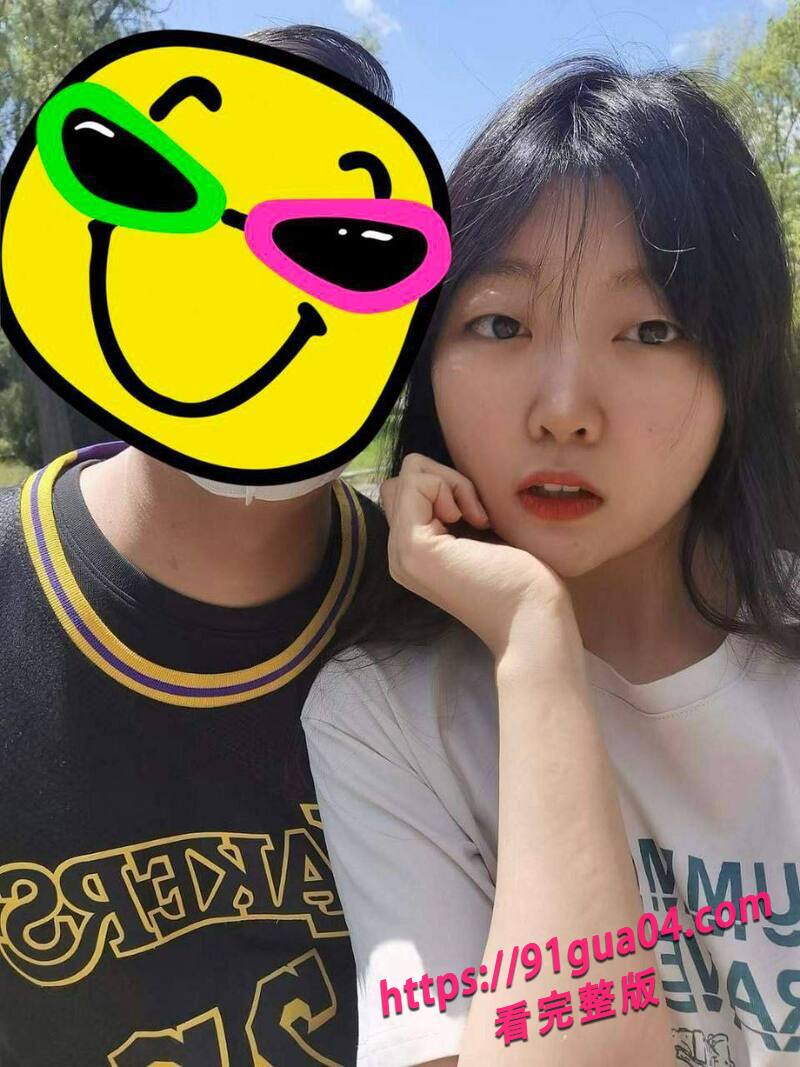 妻子与情人在家偷吃04