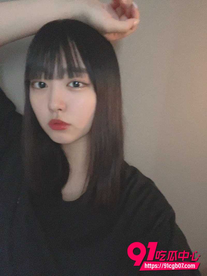 日本美少女啪啪流出2 日本美少女啪啪流出2