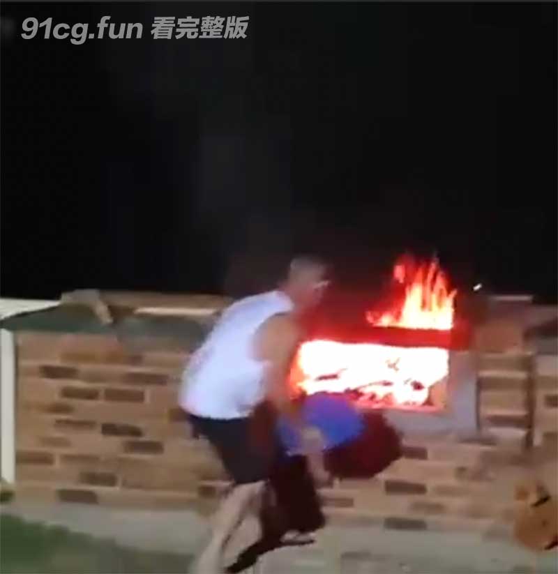 烈焰魔法师九一淫荡女巫召唤肉棒魔法内射高潮喷水