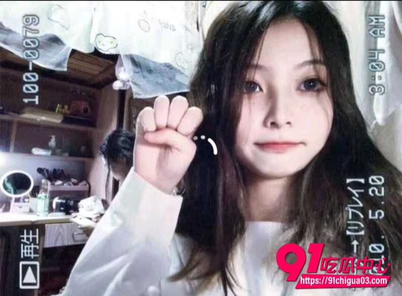 顶级反差眼镜妹林笑笑2