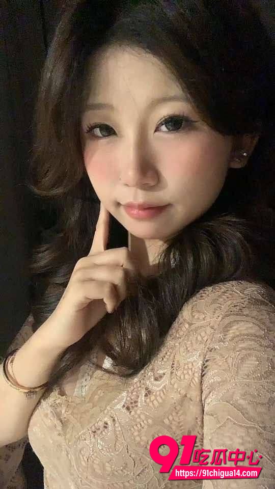海角大神我跟后妈的性爱日记2