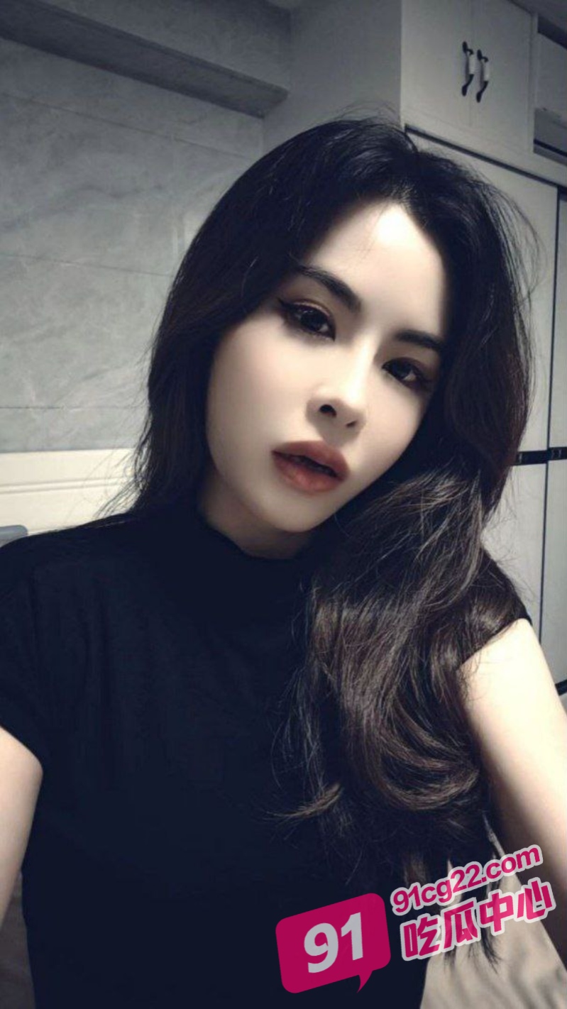 山西榆次煤老板婚内出轨 与炮友偷情视频遭曝光 有钱的女人也很坏哦！ 配图2