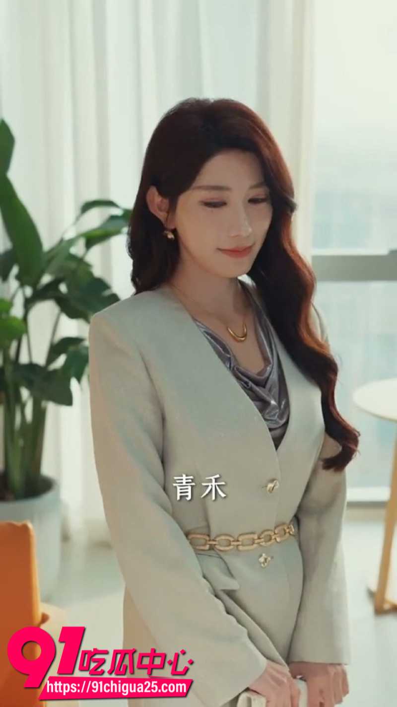 国产擦边短剧呆子下山美女总裁赖上我全集3