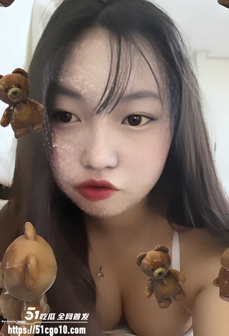 台湾中兴大学清纯巨乳小只马大二学生妹黄凯柔性爱自拍曝光2拷贝