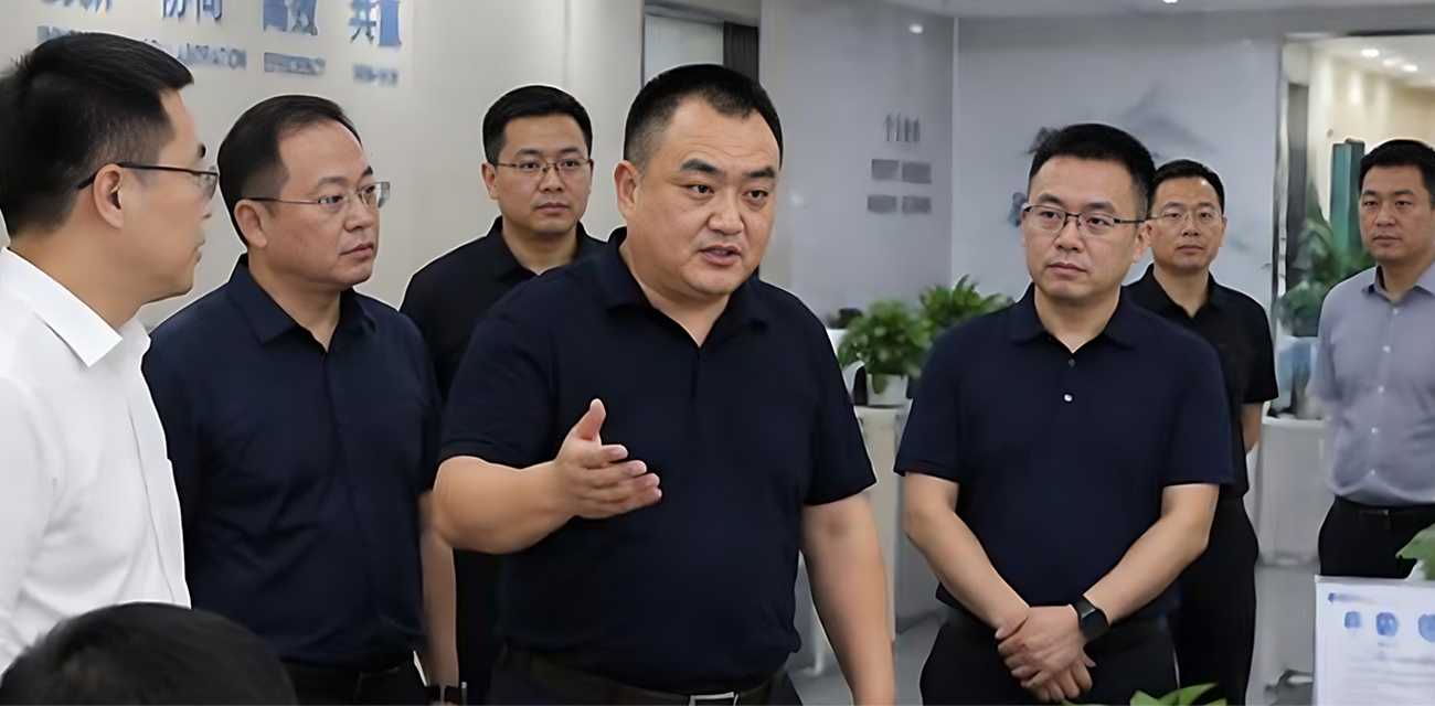 湖南常德国企董事长 张祥 端午节期间多次收礼 以及潜规则女员工监控画面曝出！