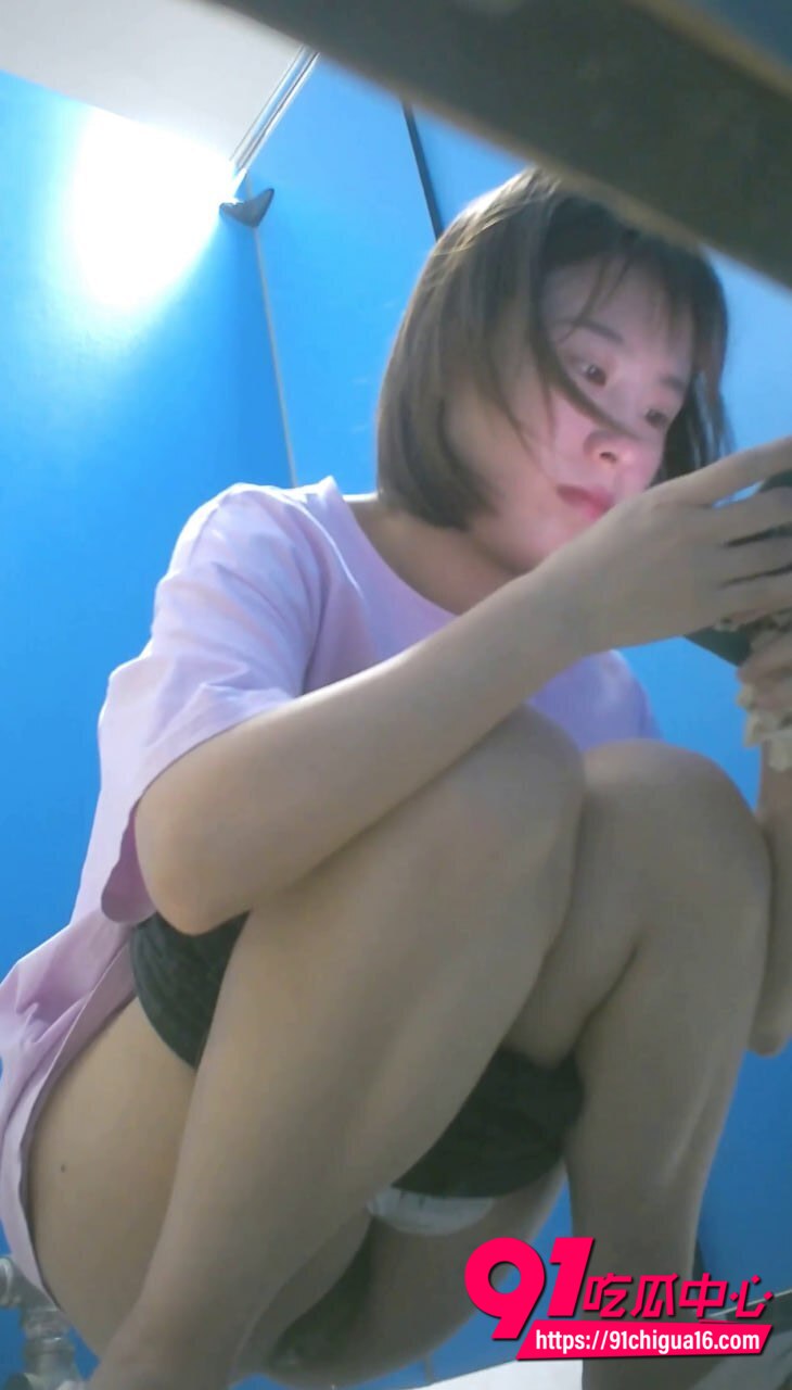 大神商场女厕偷拍合集9