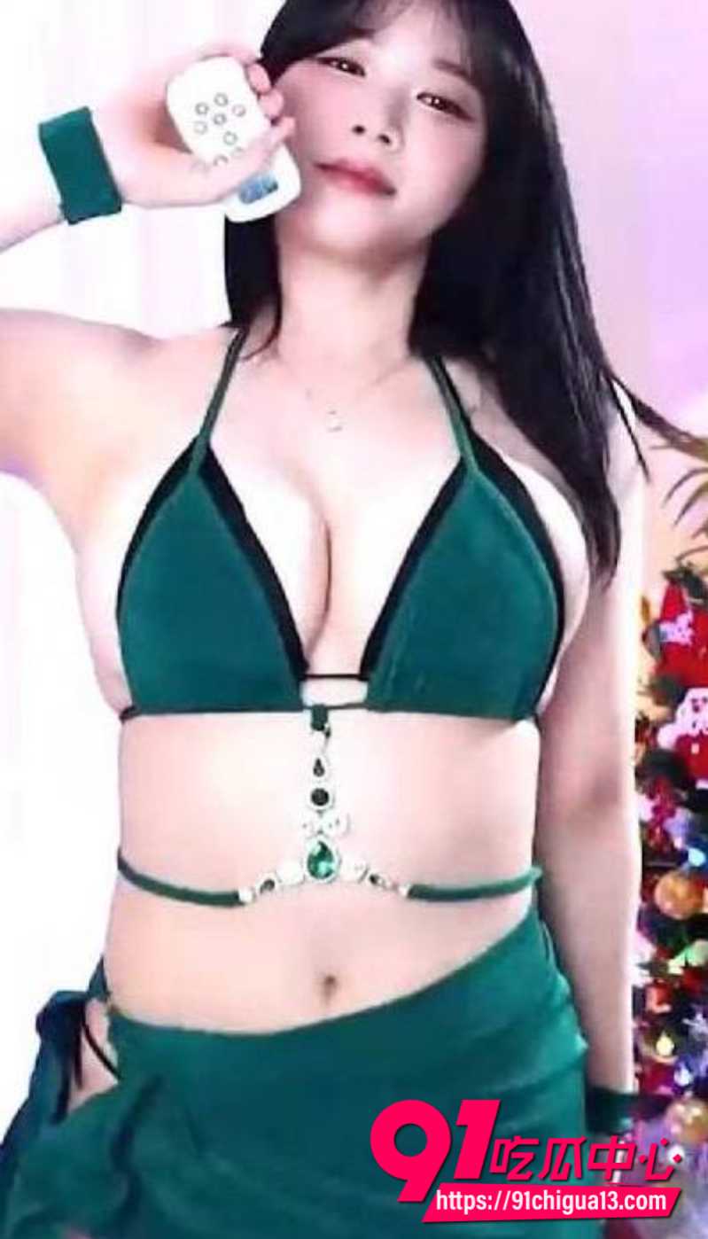 极品女神李梨涡 小睡神 刘季一万钱 游山恋后背摇合集 长腿翘臀狂扭诱惑